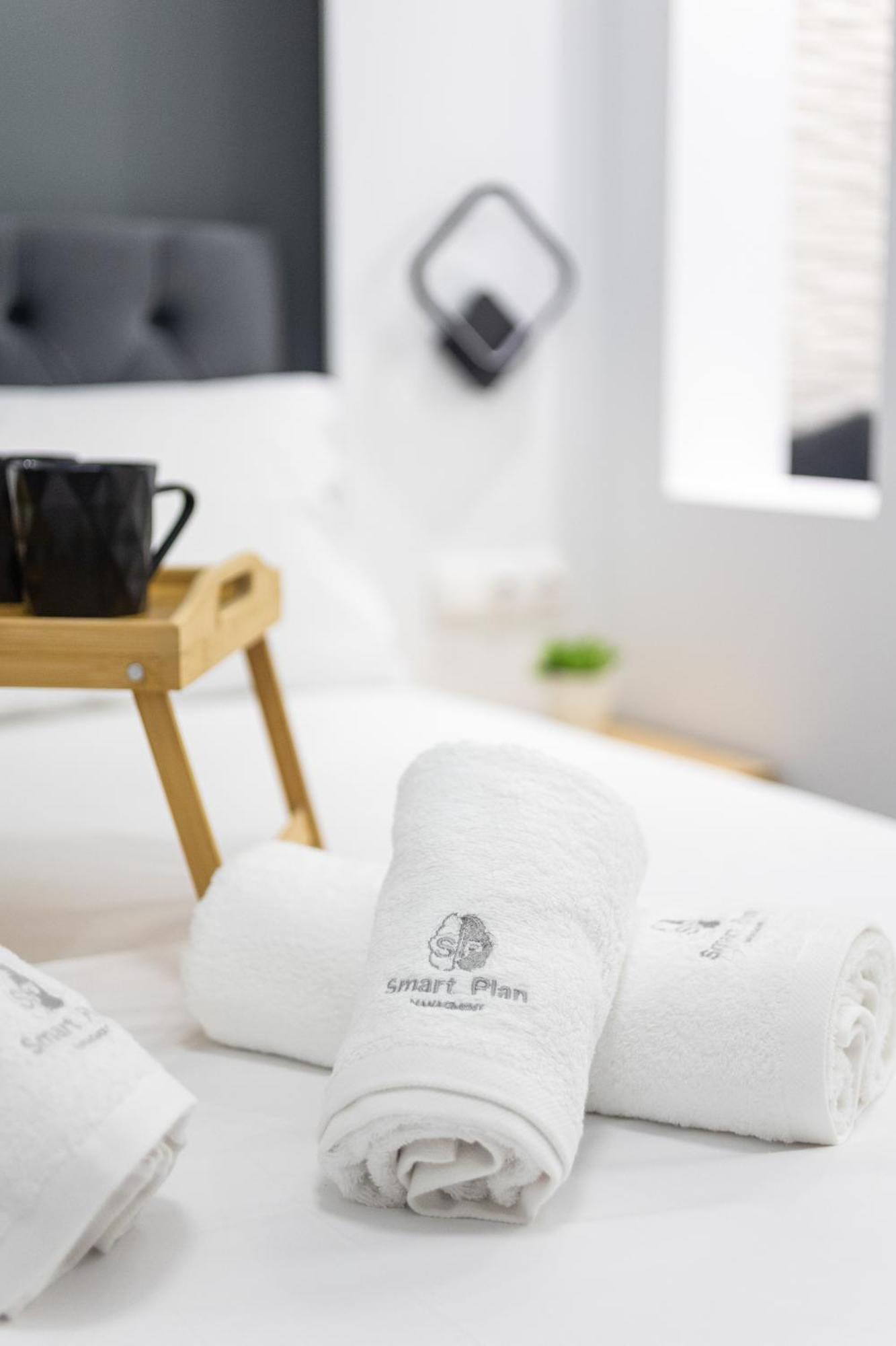 New Luxury Apartment In Downtown Салоники Экстерьер фото
