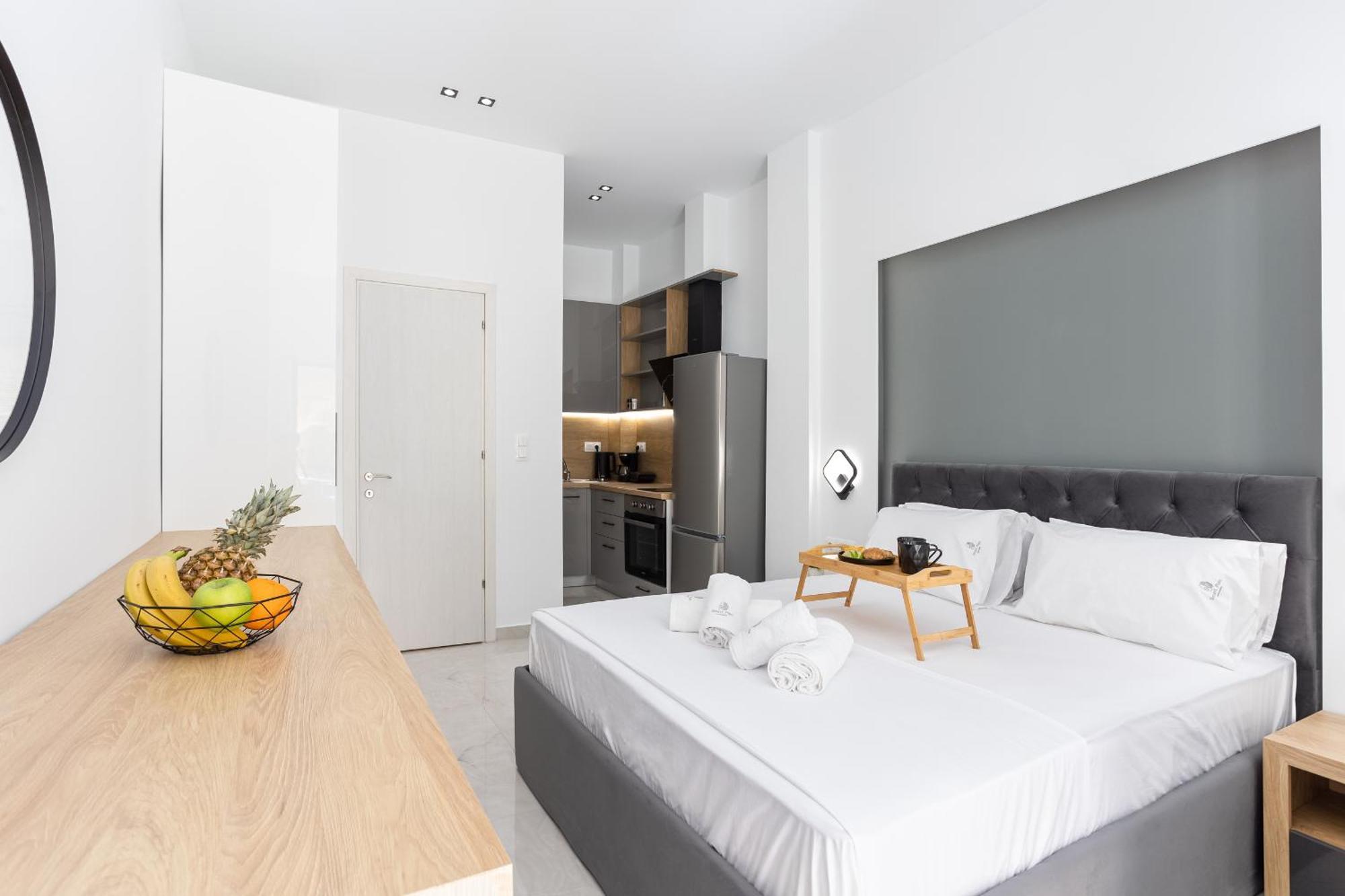 New Luxury Apartment In Downtown Салоники Экстерьер фото